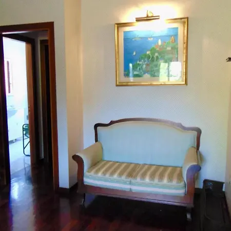 N244 - Numana, Ampio Trilocale In Centro Apartment